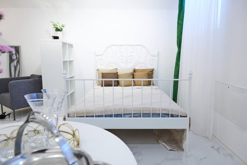 White Bliss Hideaway Apartment Ljubljana Luaran gambar